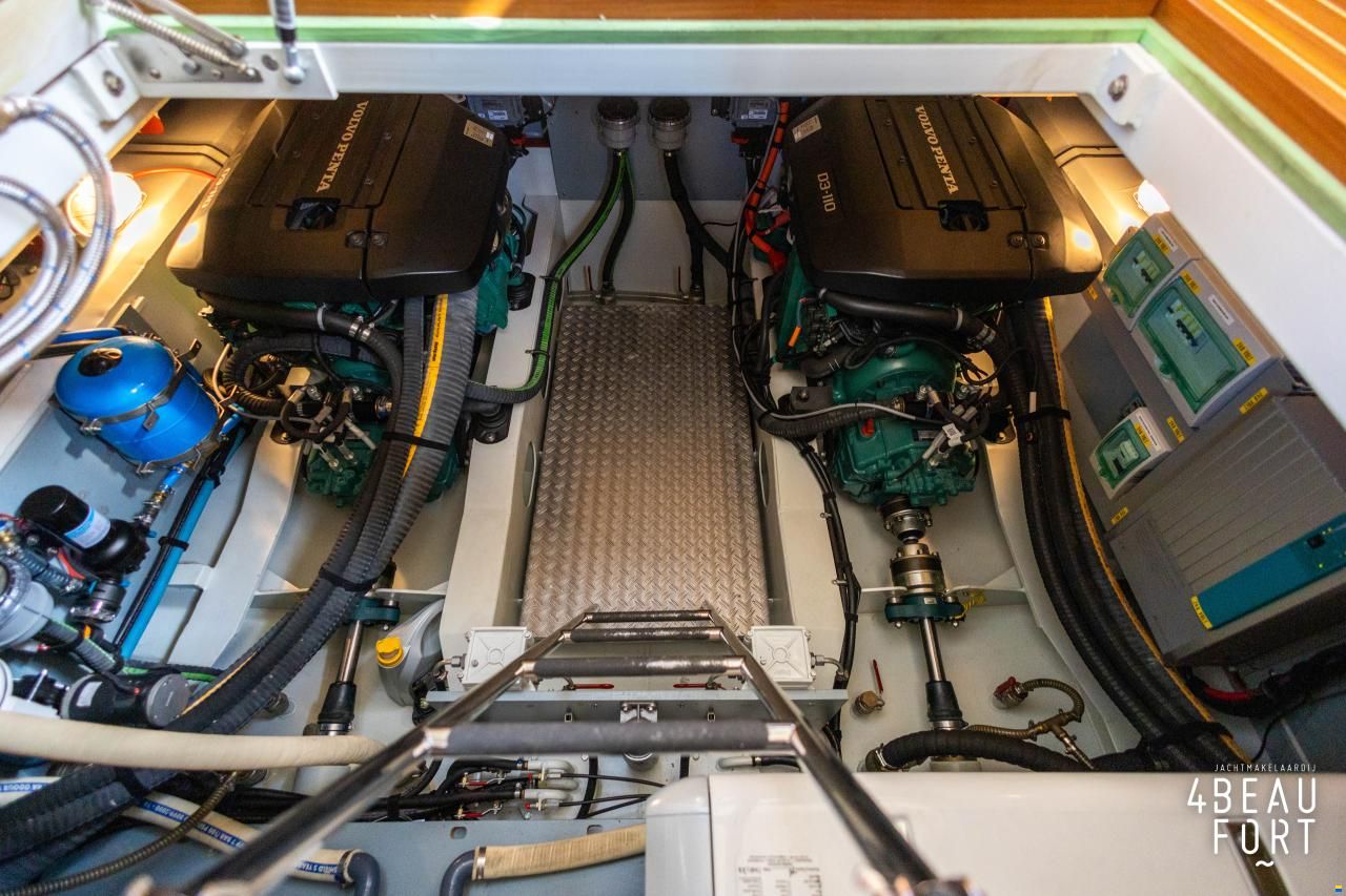 Linssen Grand Sturdy 470 Sedan Wheelhouse Longto