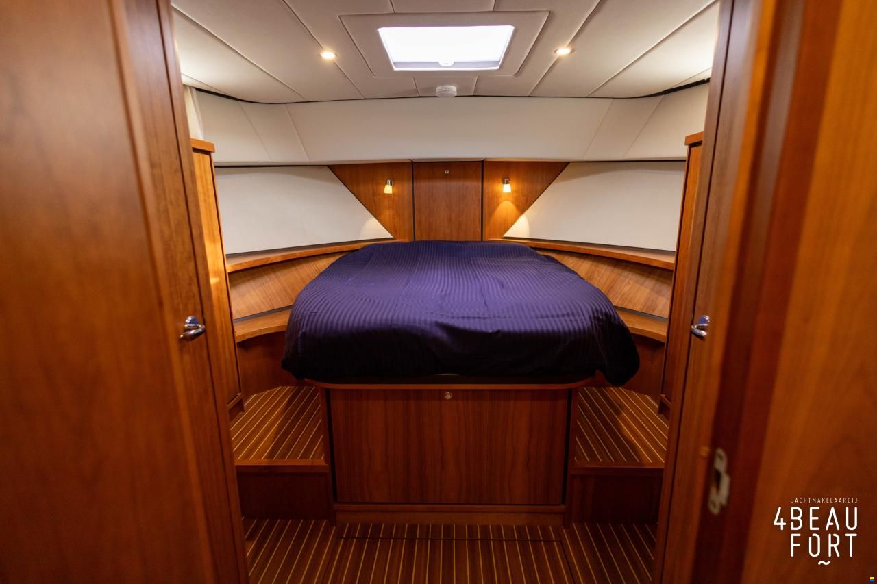 Linssen Grand Sturdy 470 Sedan Wheelhouse Longto