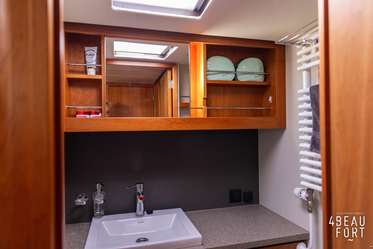 Linssen Grand Sturdy 470 Sedan Wheelhouse Longto