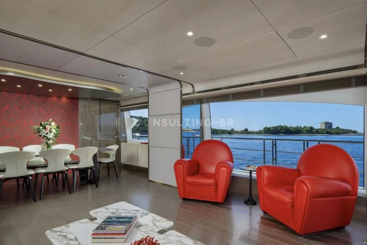 Azimut Grande 30M