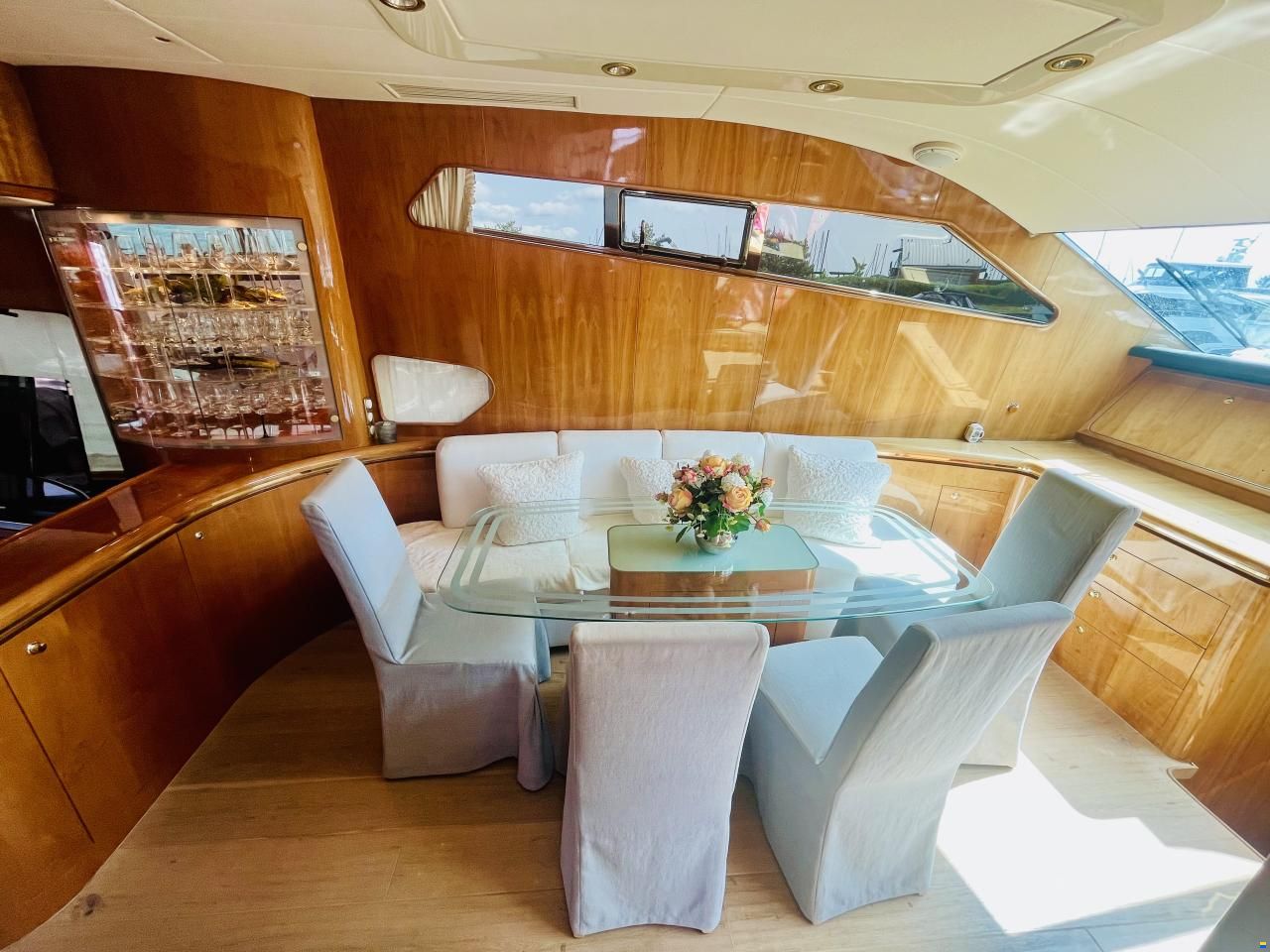 Elegance 68
