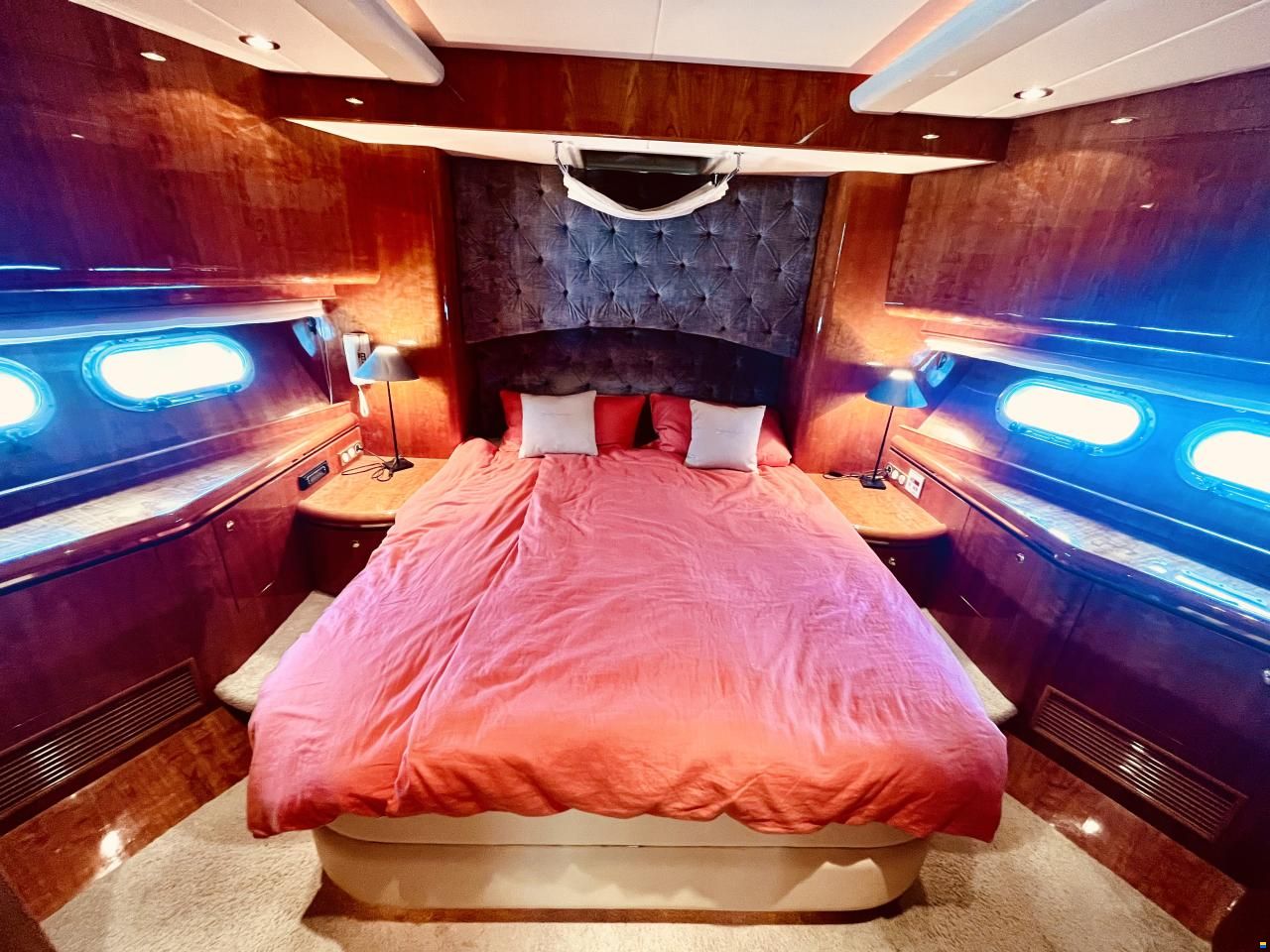 Elegance 68