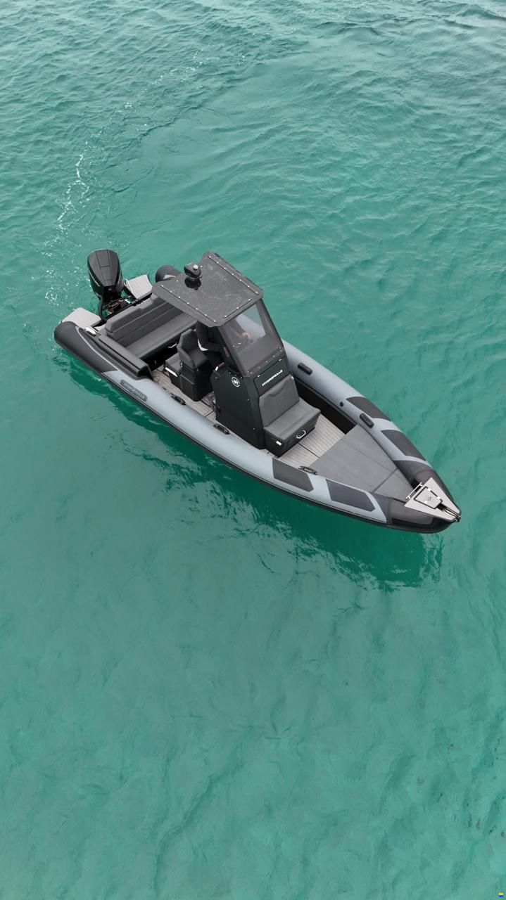 Hydrohulls HH7