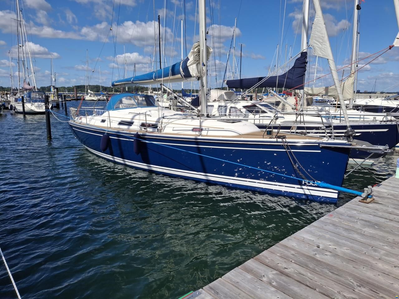 Hanse 370