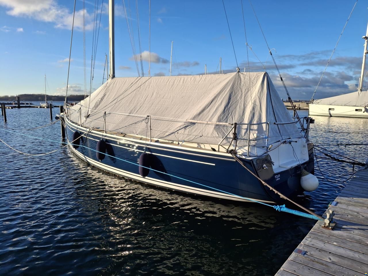 Hanse 370