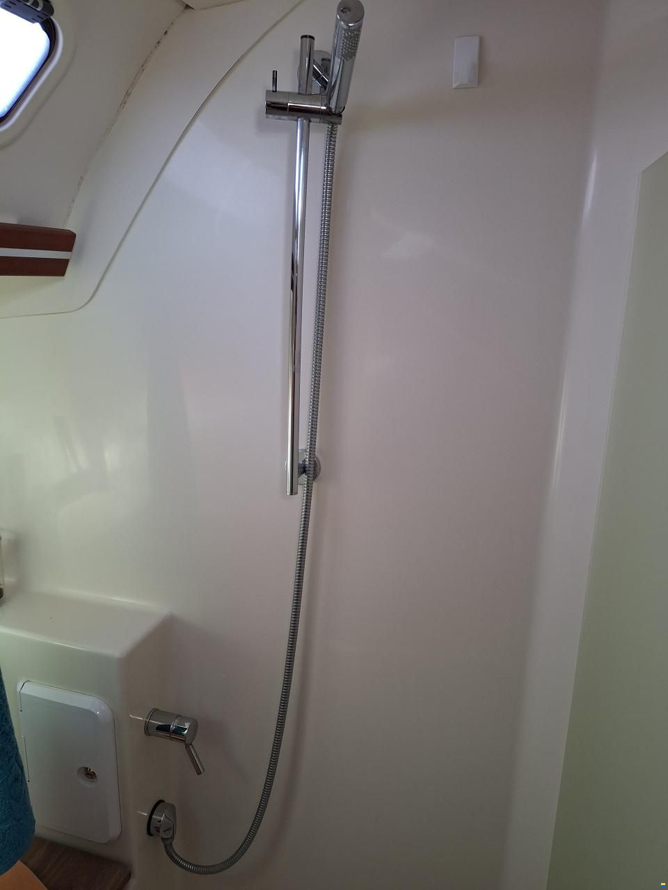 Hanse 370