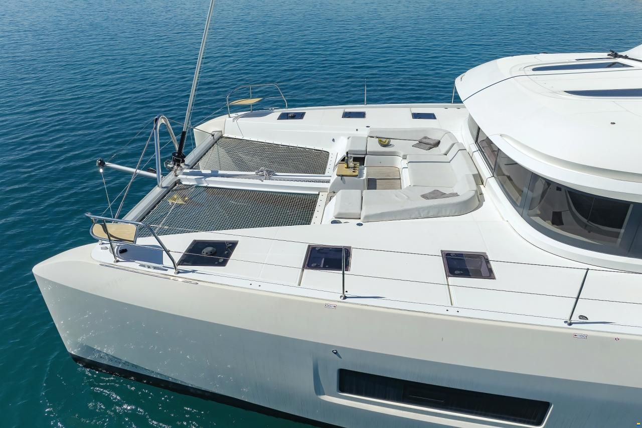 Lagoon 55