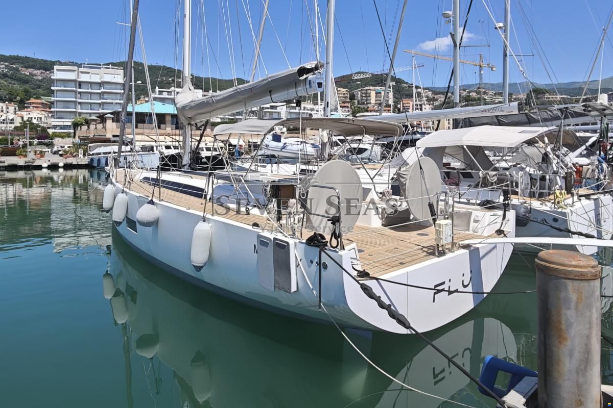 Solaris 44