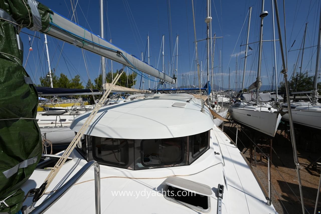 Dufour Atoll 43 Owner's Version