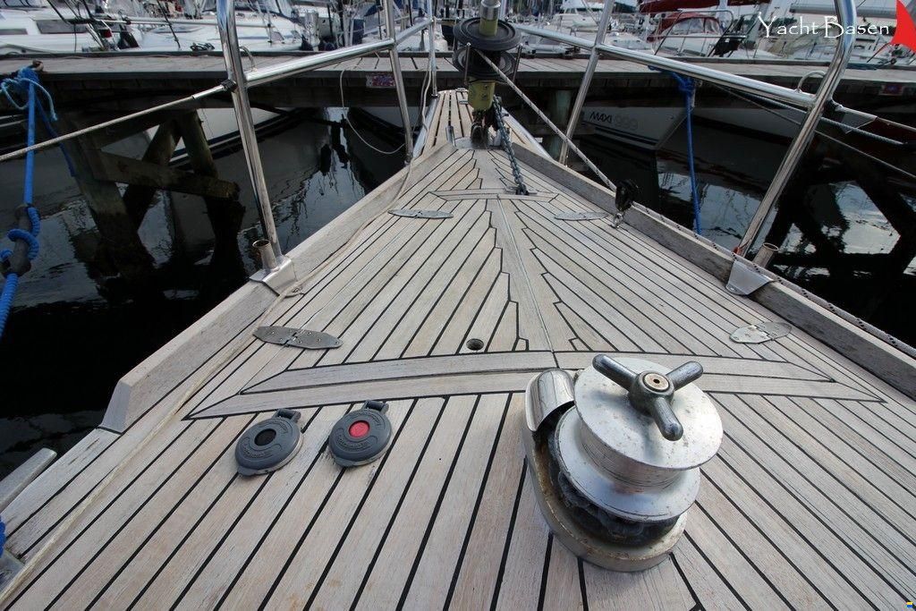 LM Mermaid 380