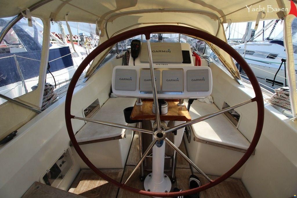 LM Mermaid 380