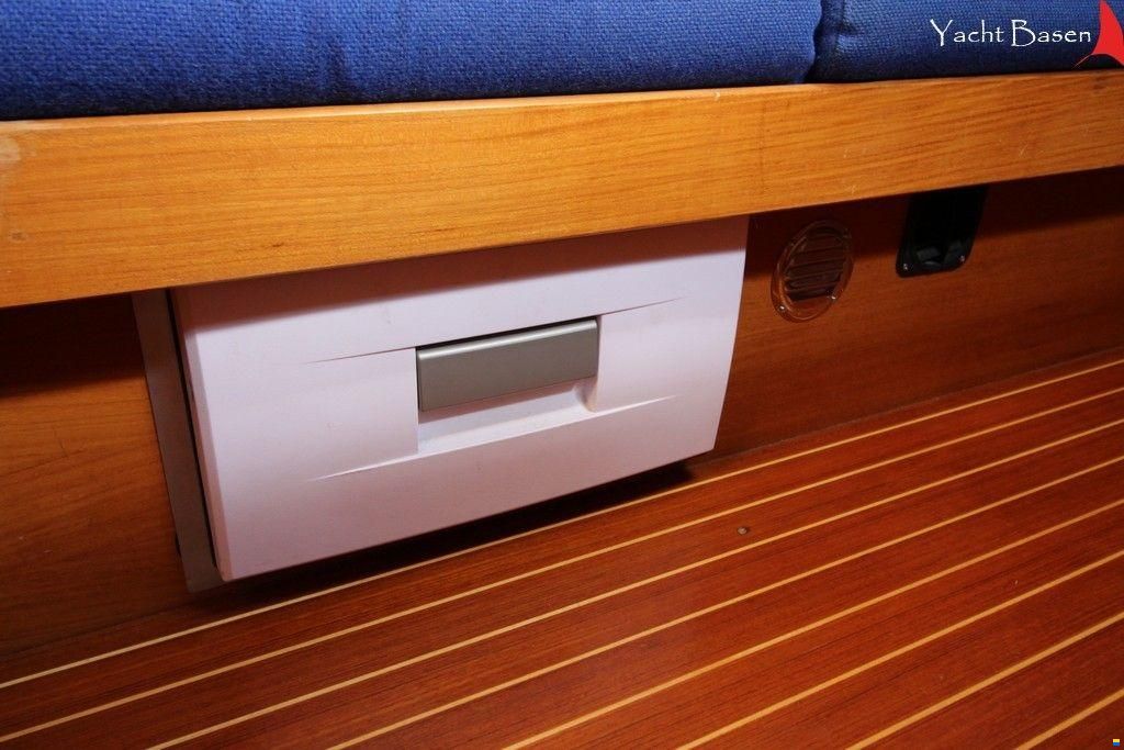 LM Mermaid 380