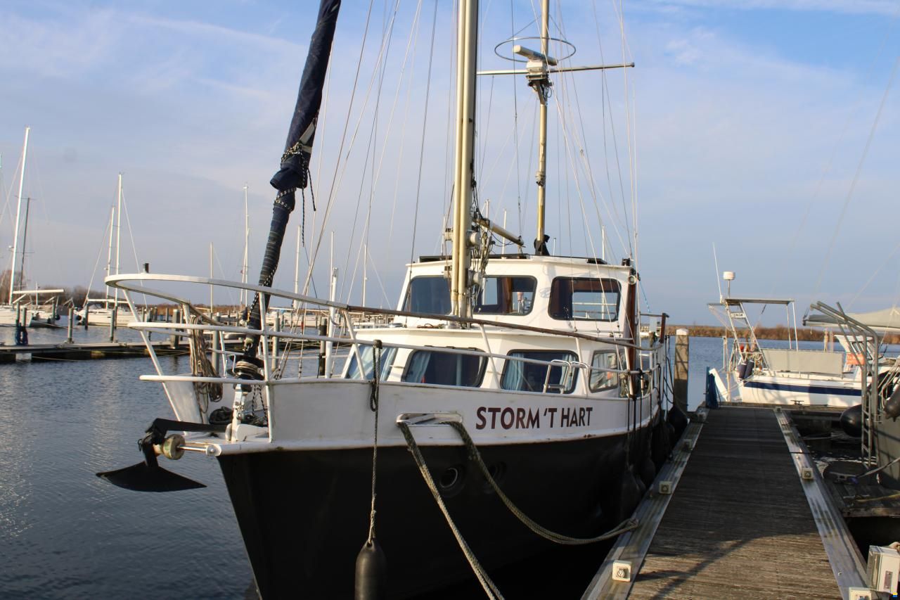 Porsius shipyard Directieboot