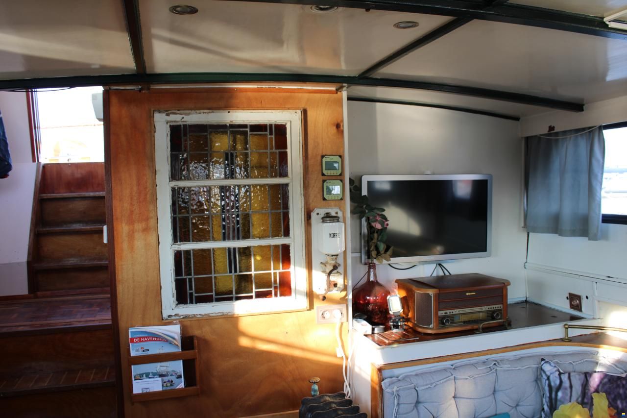 Porsius shipyard Directieboot