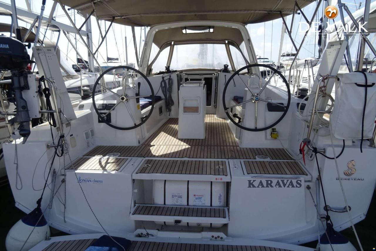 Beneteau Oceanis 38