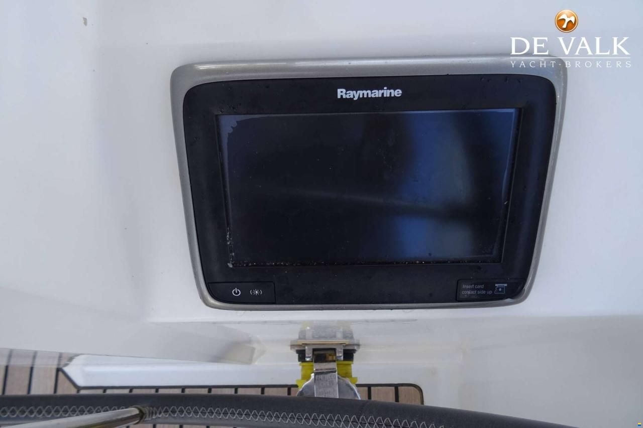 Beneteau Oceanis 38