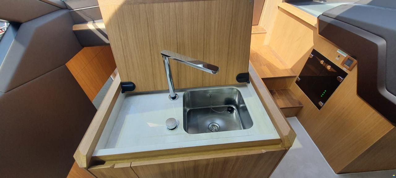 Galeon 640 Fly, 2023