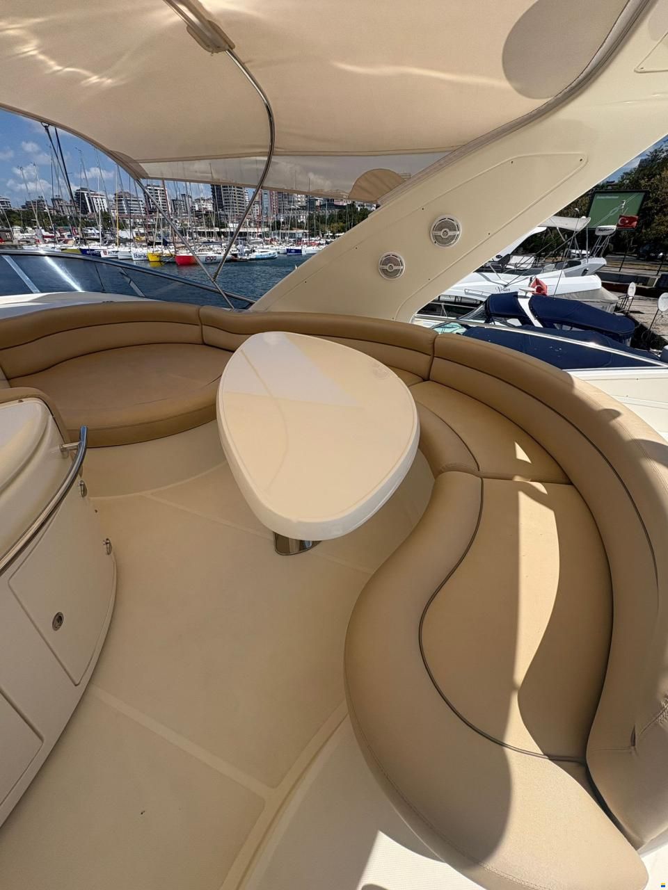 Azimut 55 Fly 2010-Keen Seller