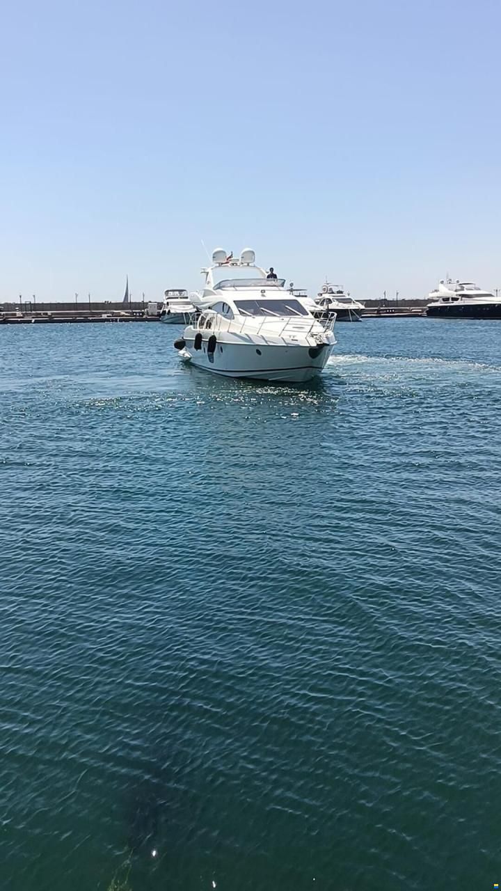 Azimut 55 Fly 2010-Keen Seller
