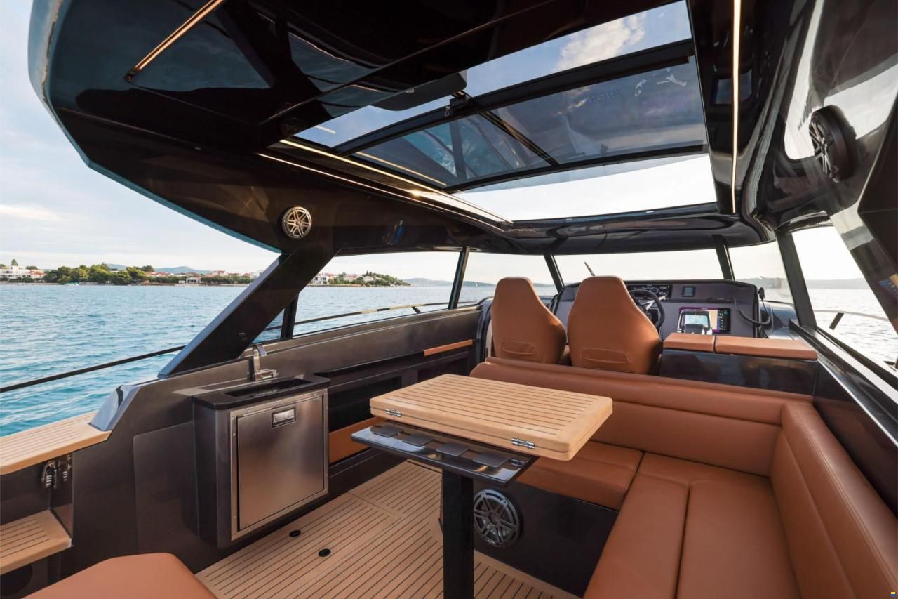 Focus Motor Yacht 3X