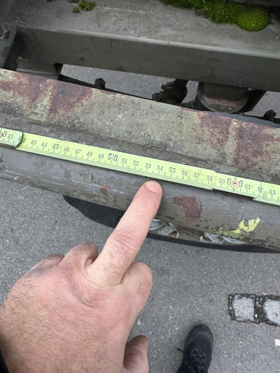 sehr solider Trailer