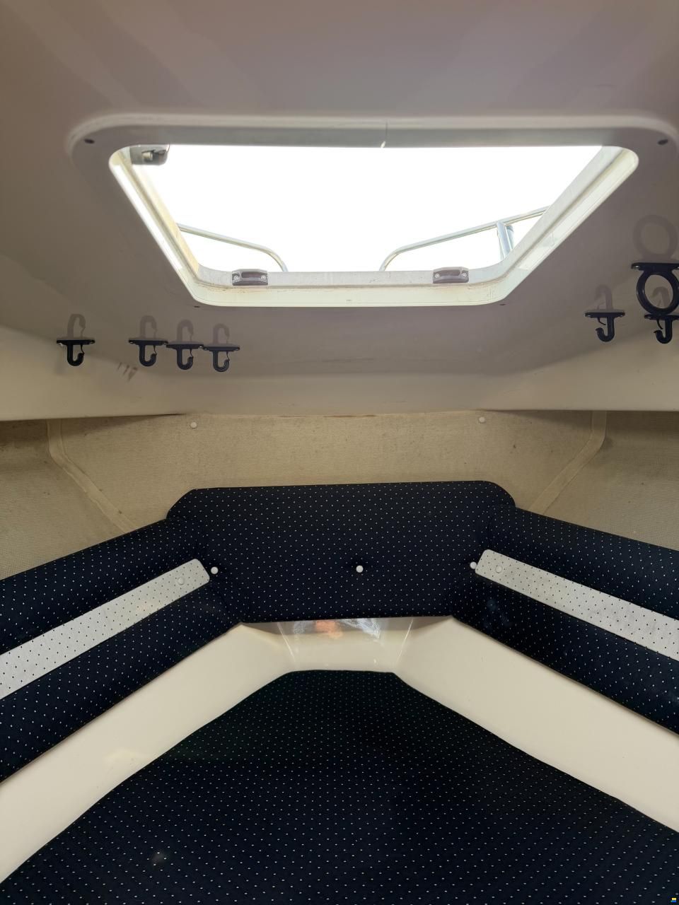 Saver Cabin Fisher 22