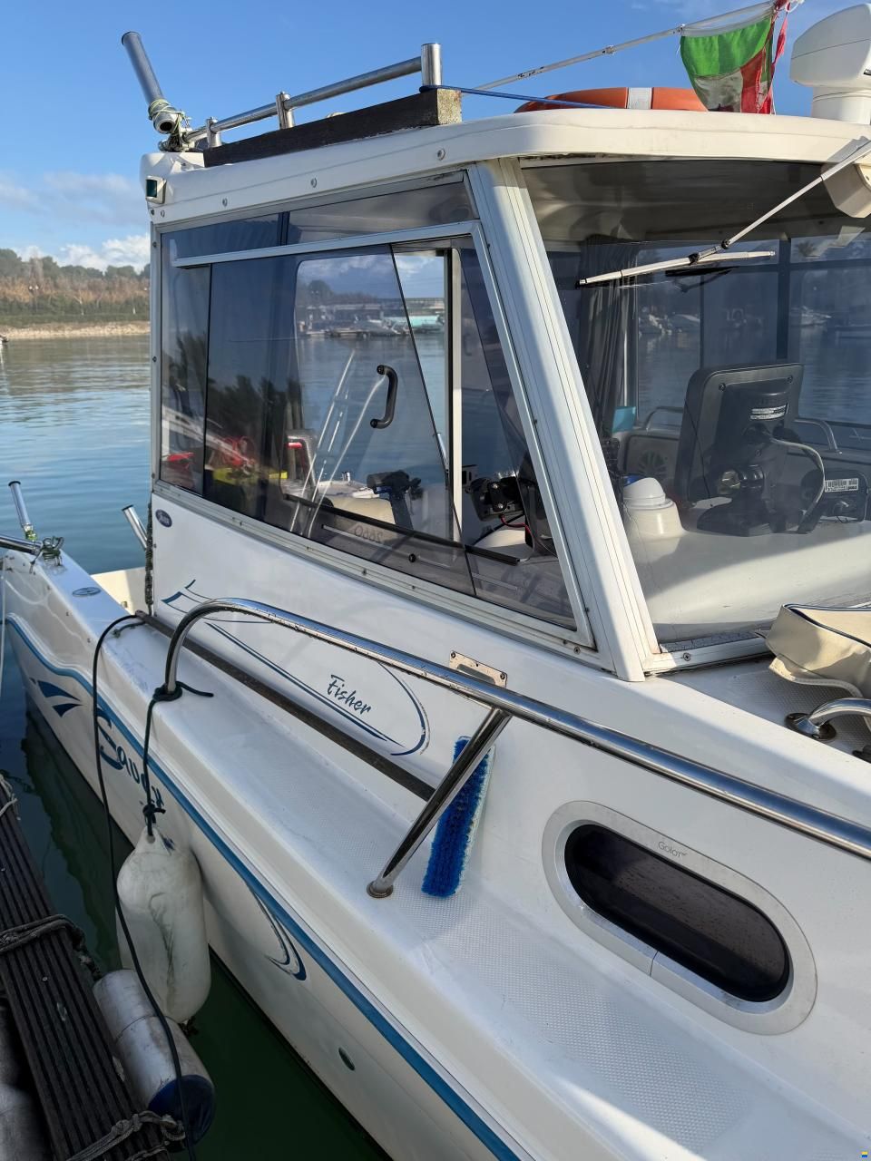 Saver Cabin Fisher 22
