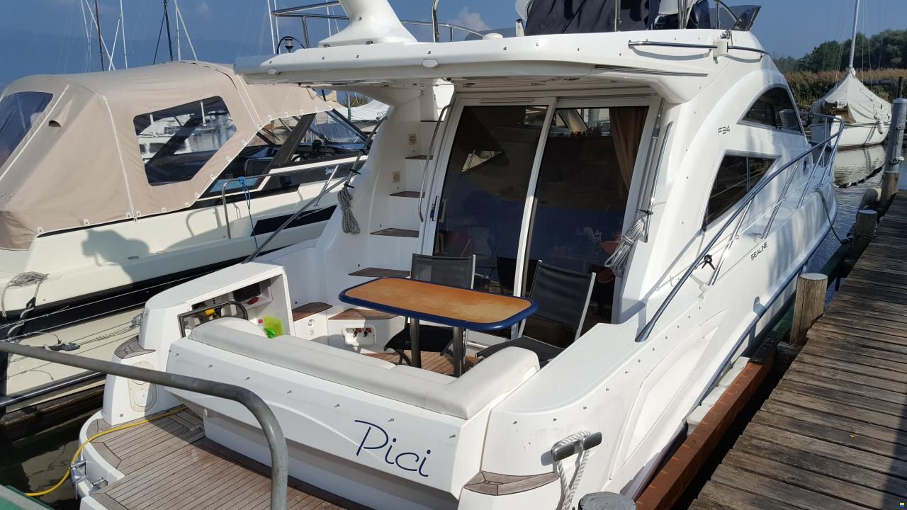 Sealine F34