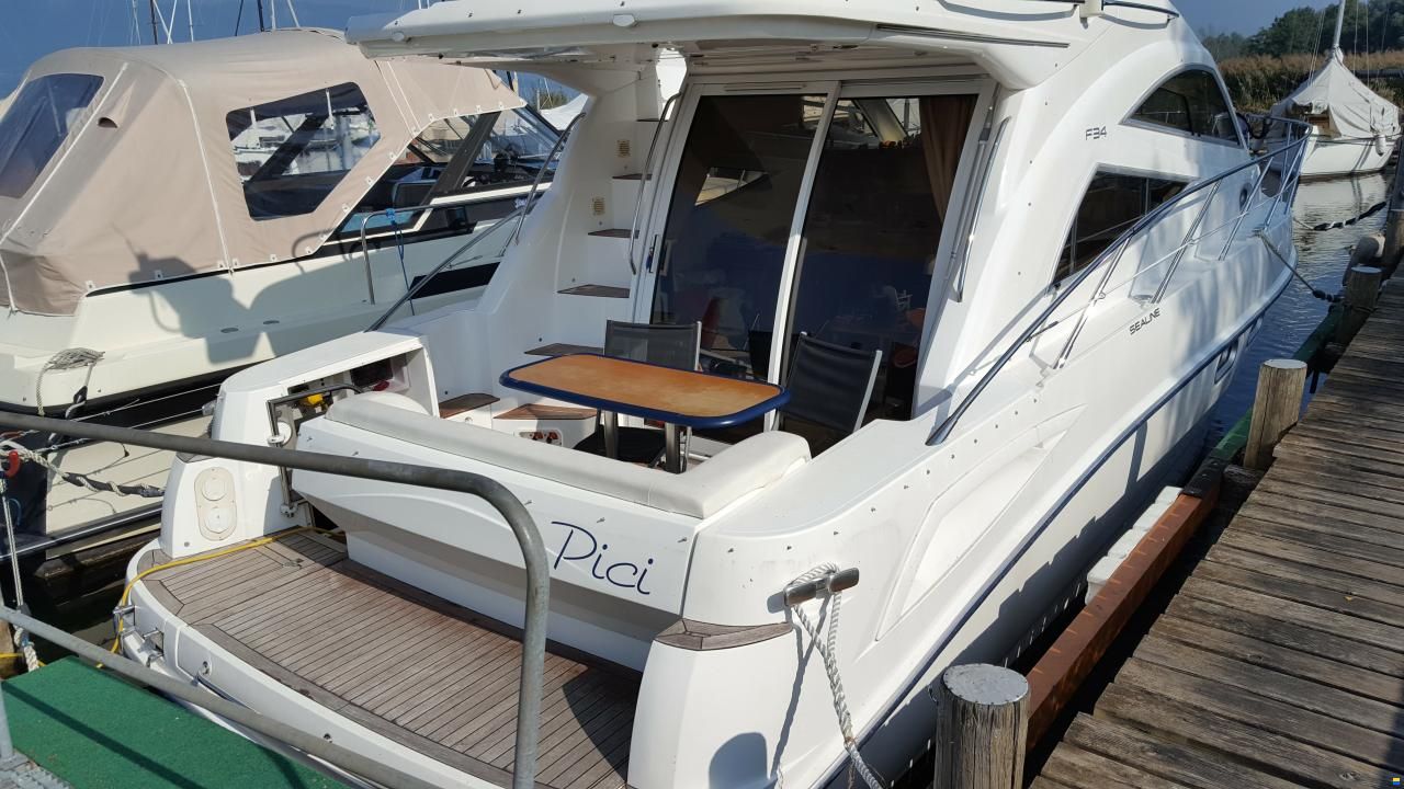 Sealine F34