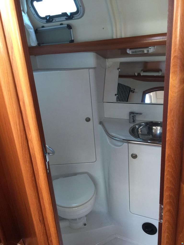 Jeanneau Sun Odyssey 37