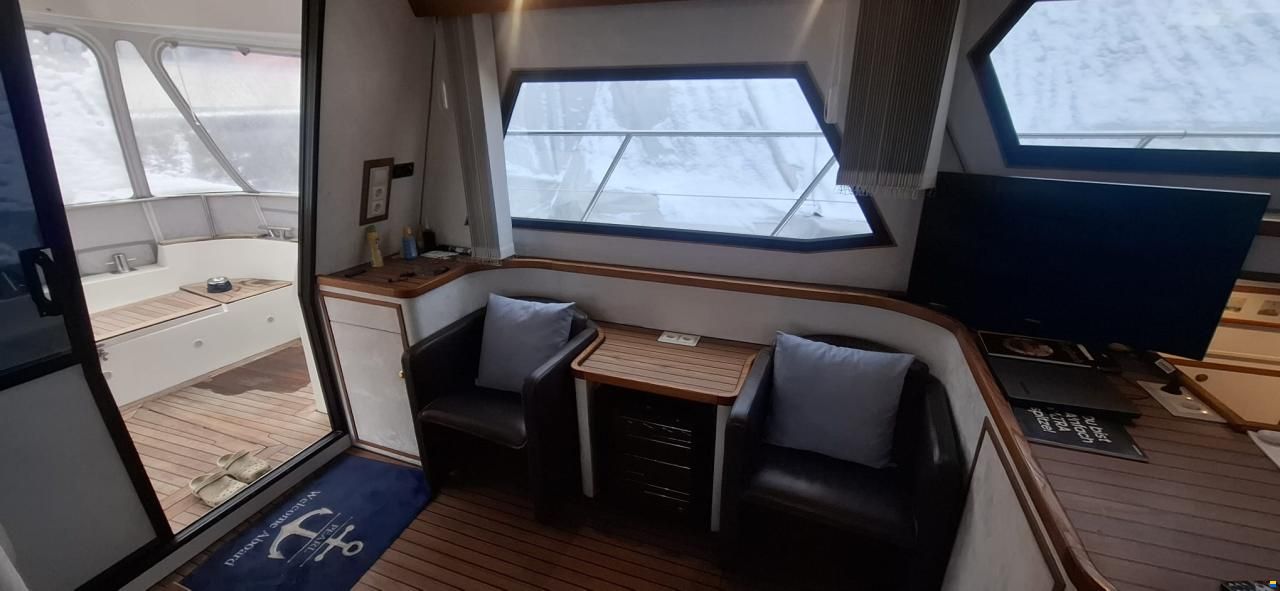 Neptunus Sedan 138 Fly