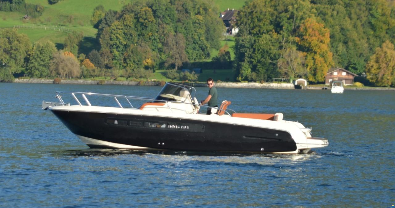 Invictus 250 CX