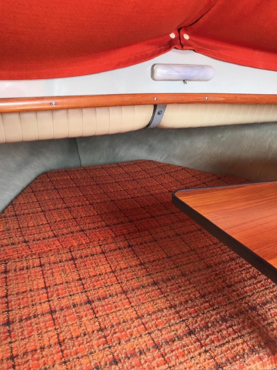 Draco AS 2000 DC/ DAYCAB/ 84