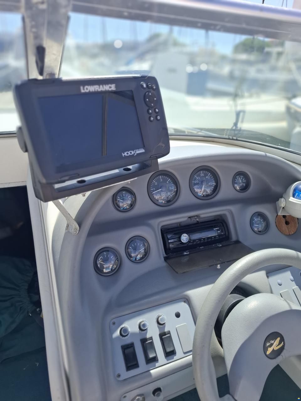 Sea Ray 180 Signature