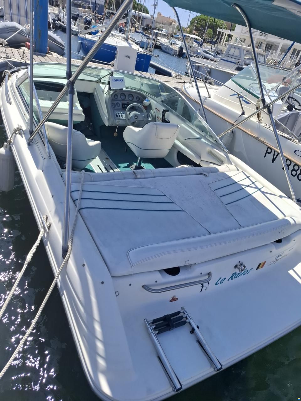 Sea Ray 180 Signature