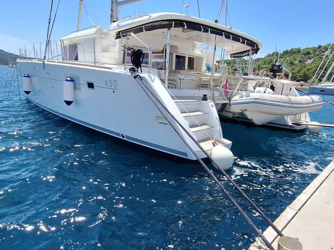 Lagoon 450