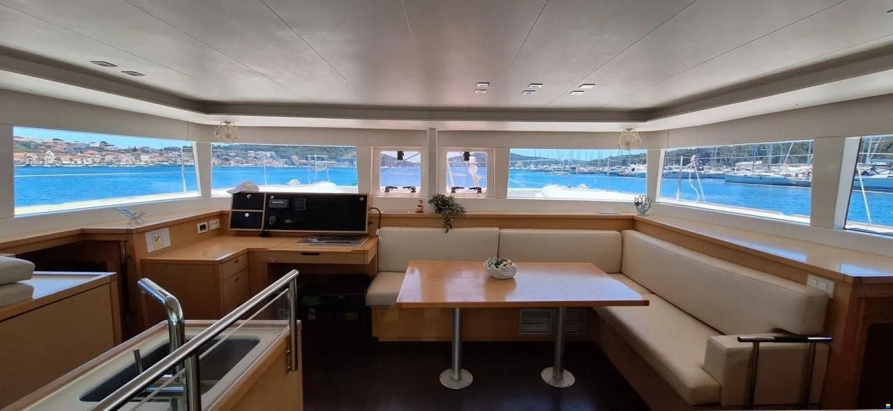 Lagoon 450