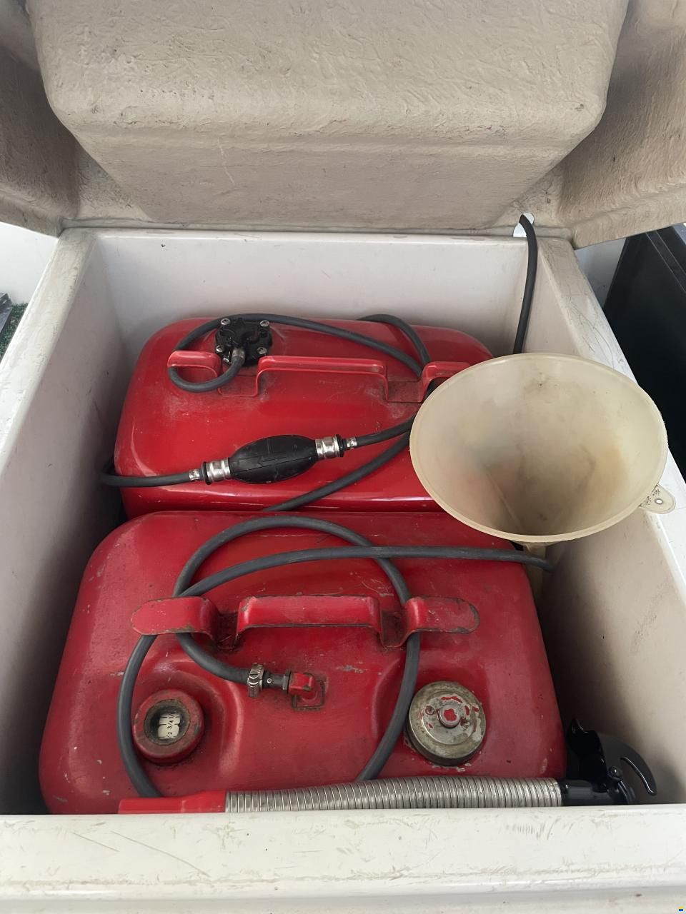 Yachting France Artaban 480