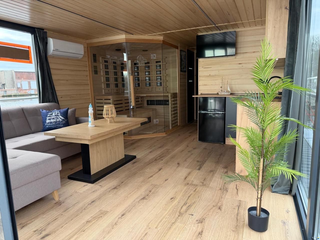 Hausboot Borneo Falster