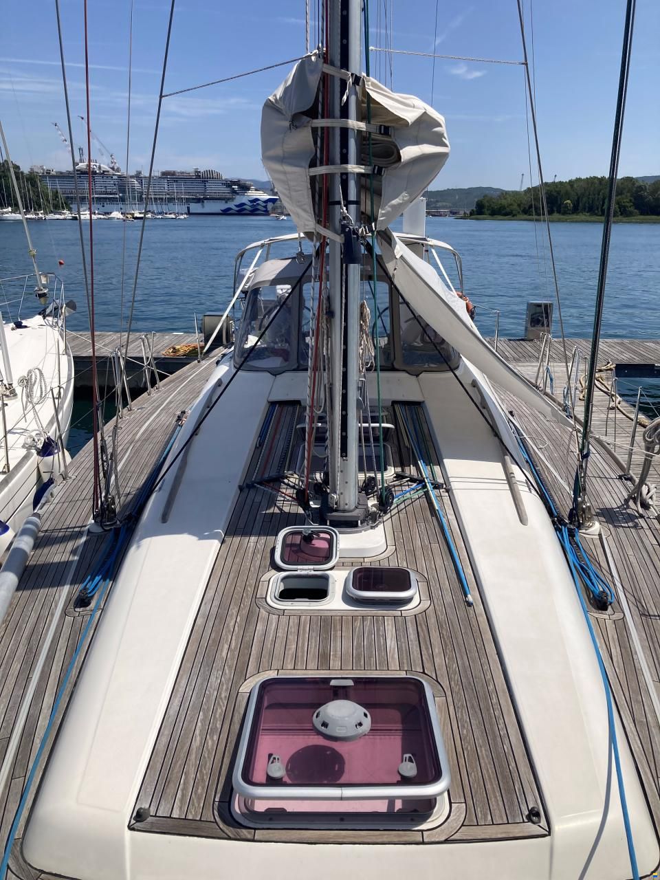 Dufour 45e Performance