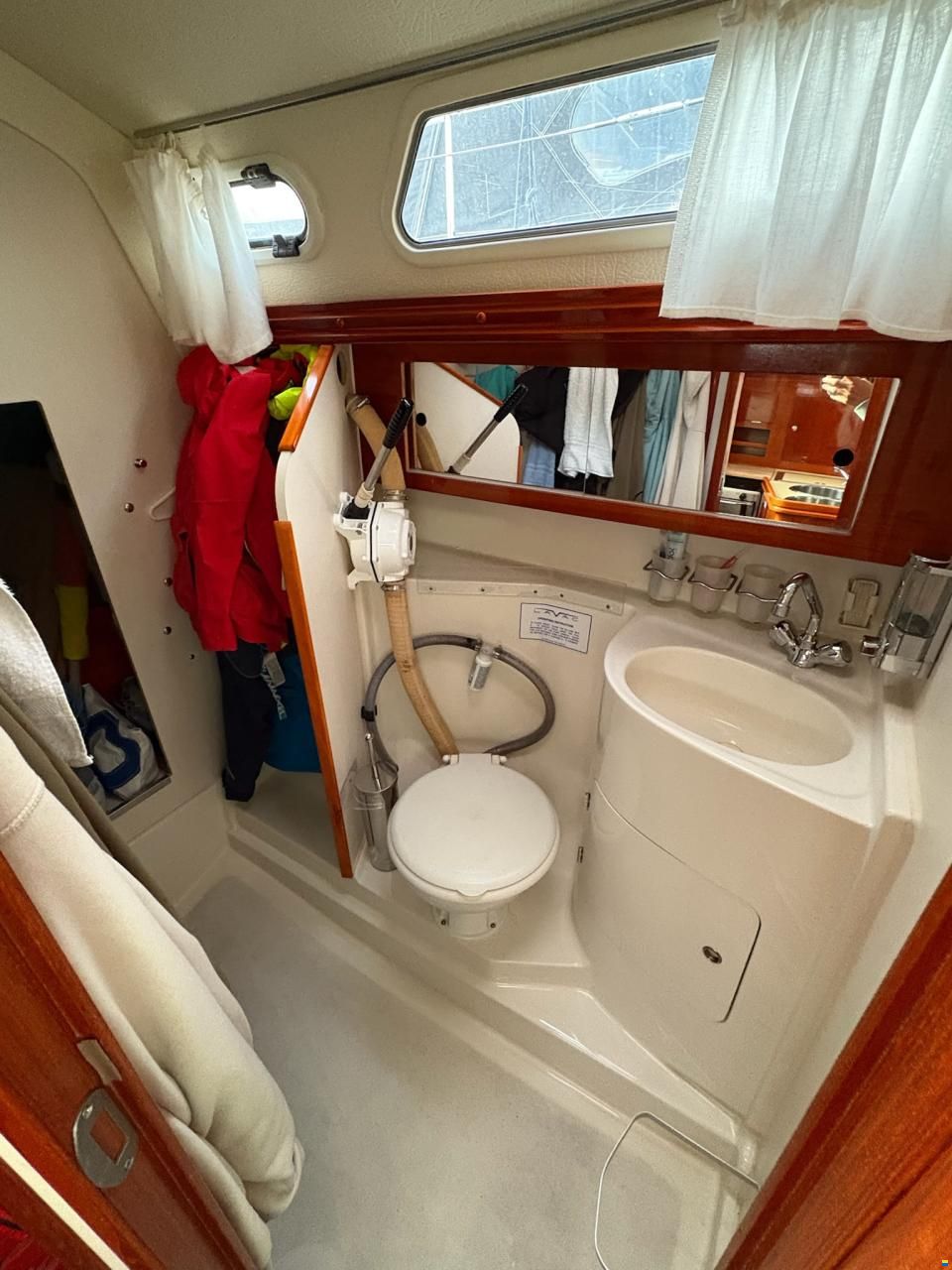 Hanse 341