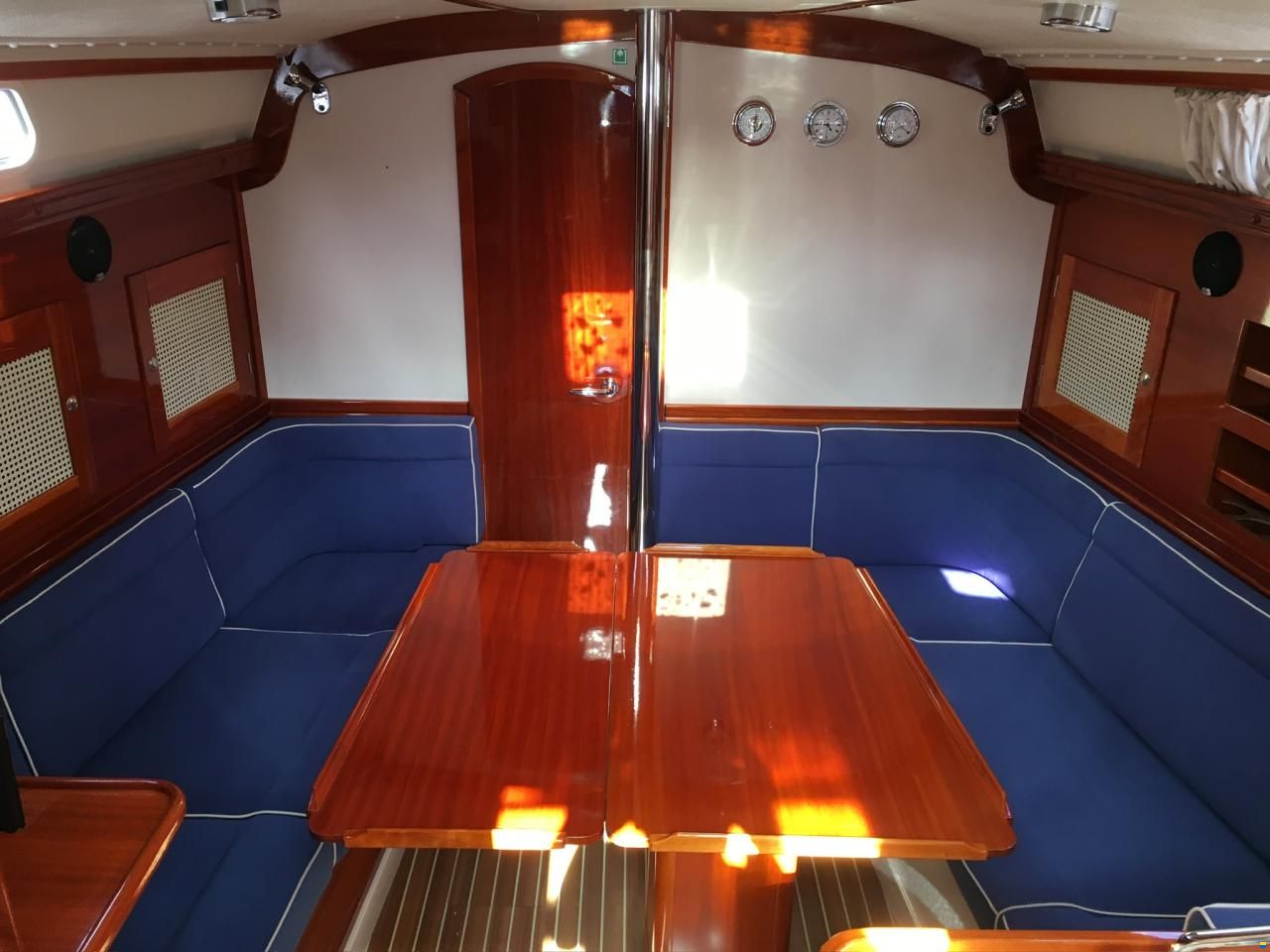 Hanse 341