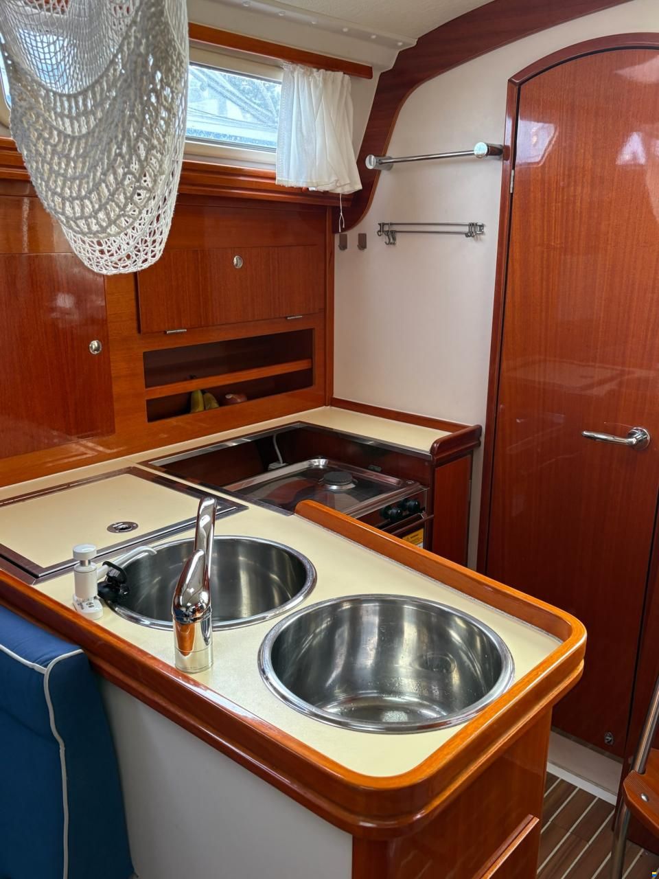 Hanse 341