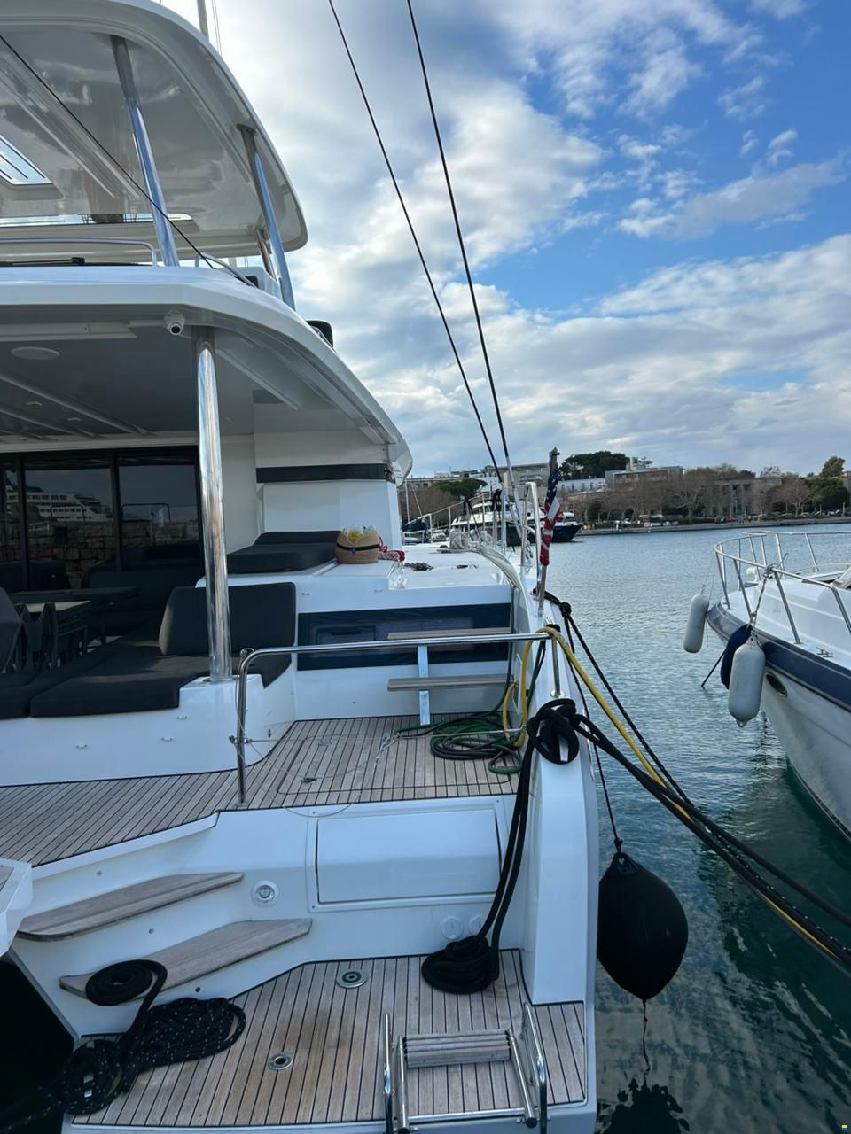 Lagoon 55