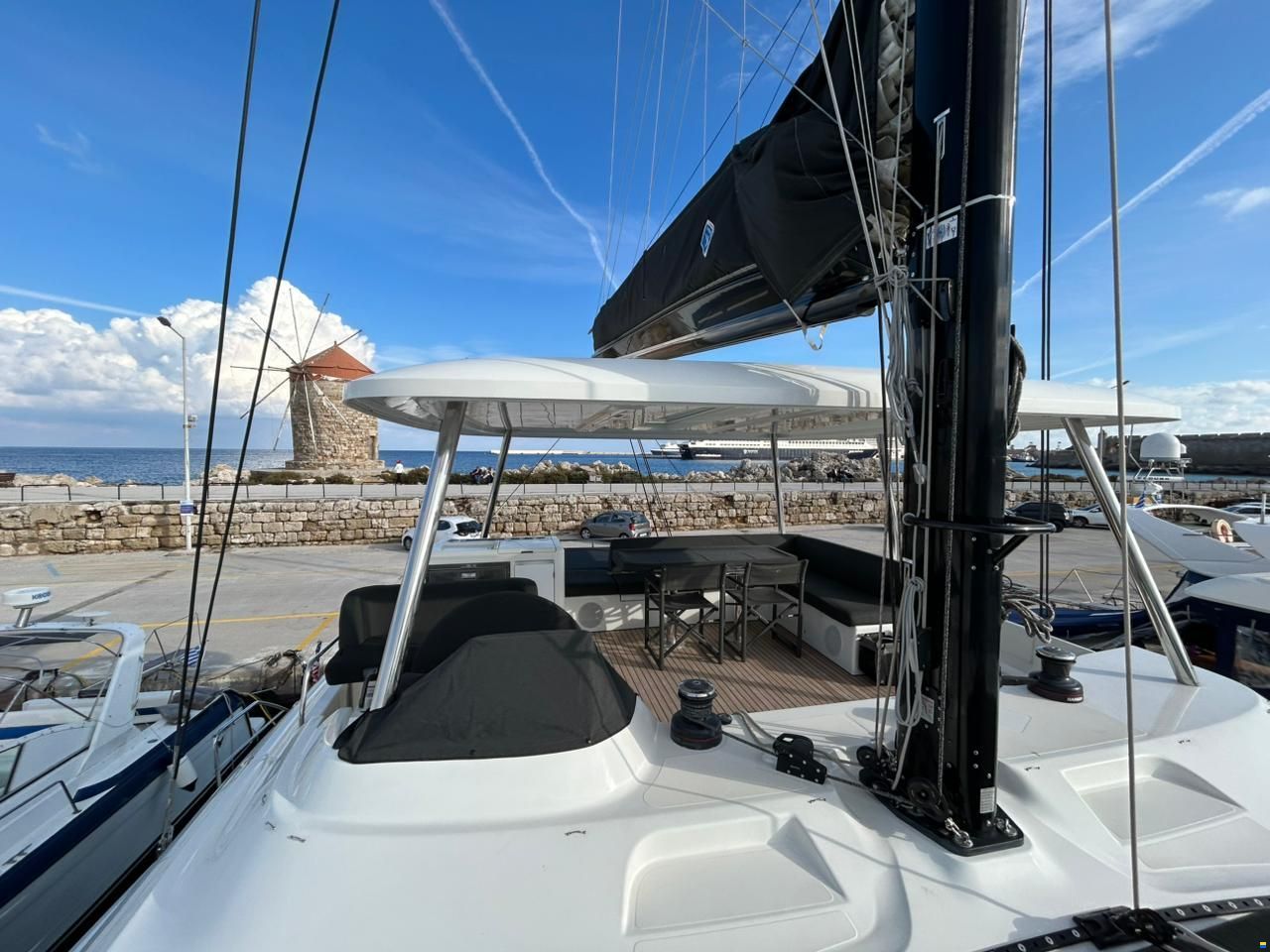 Lagoon 55