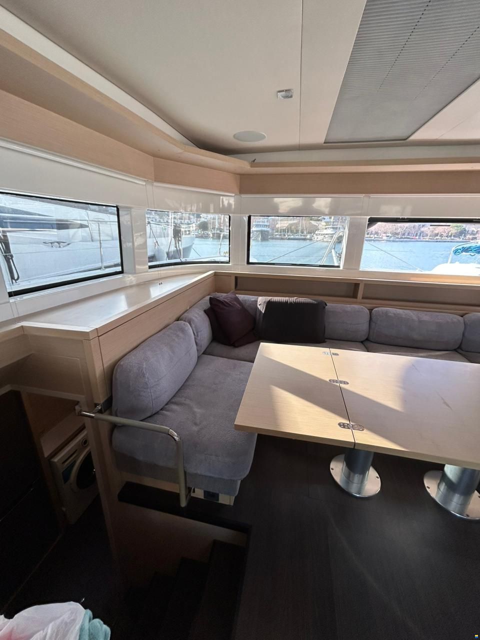 Lagoon 55