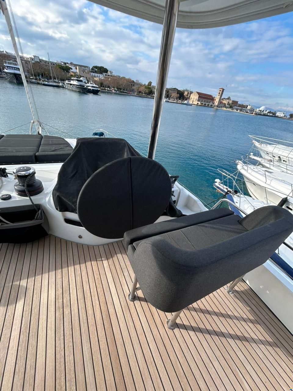 Lagoon 55