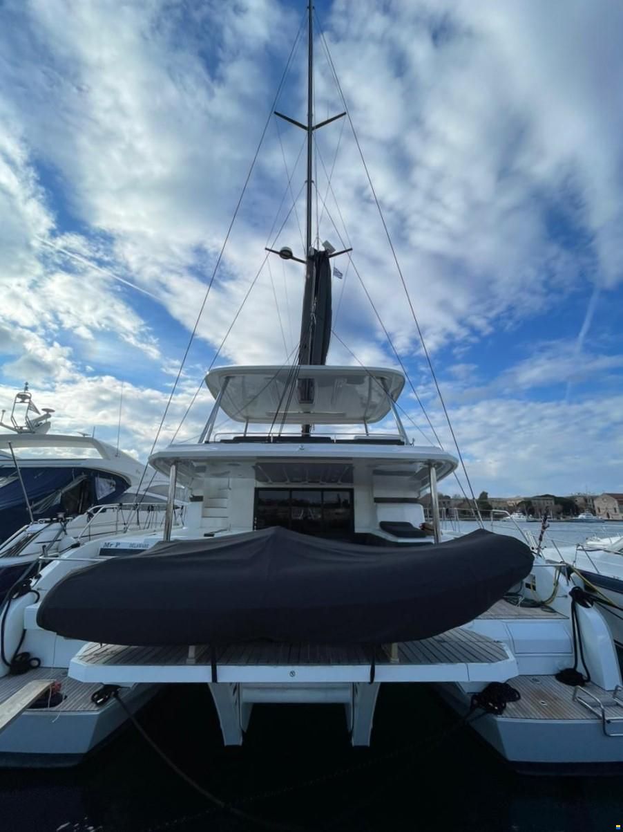 Lagoon 55