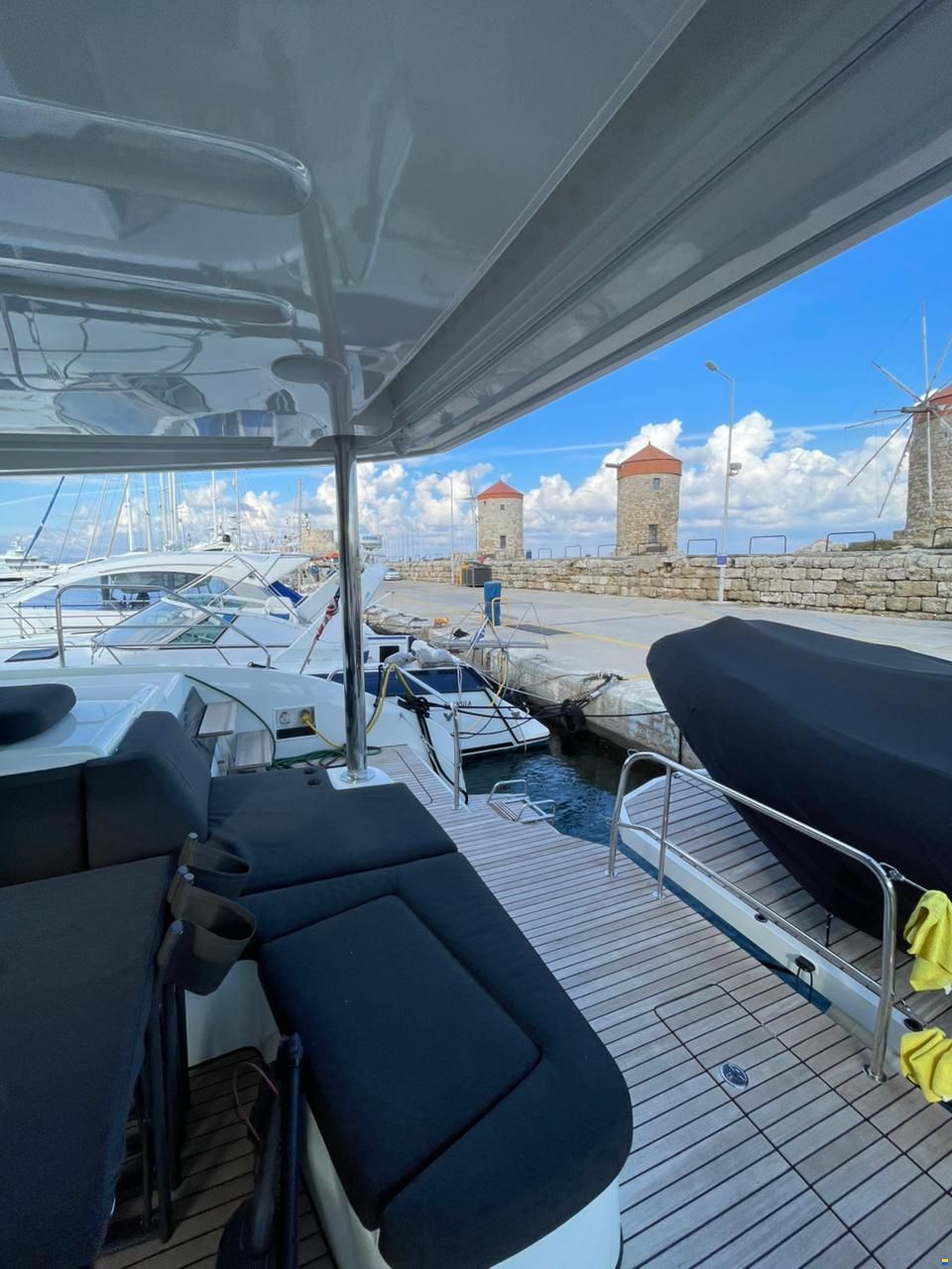 Lagoon 55