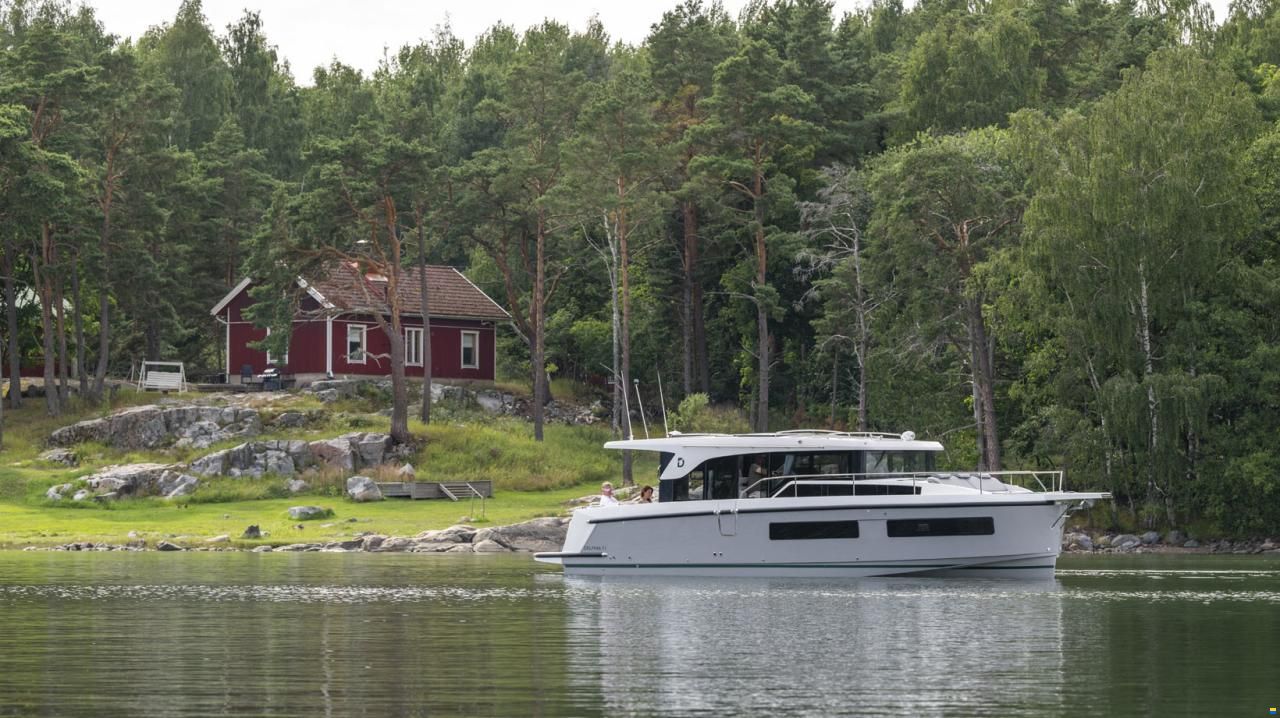 Delphia 11 Sedan, 2026 NEW BOAT